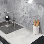 Estudio De Lujo * 托雷维耶哈